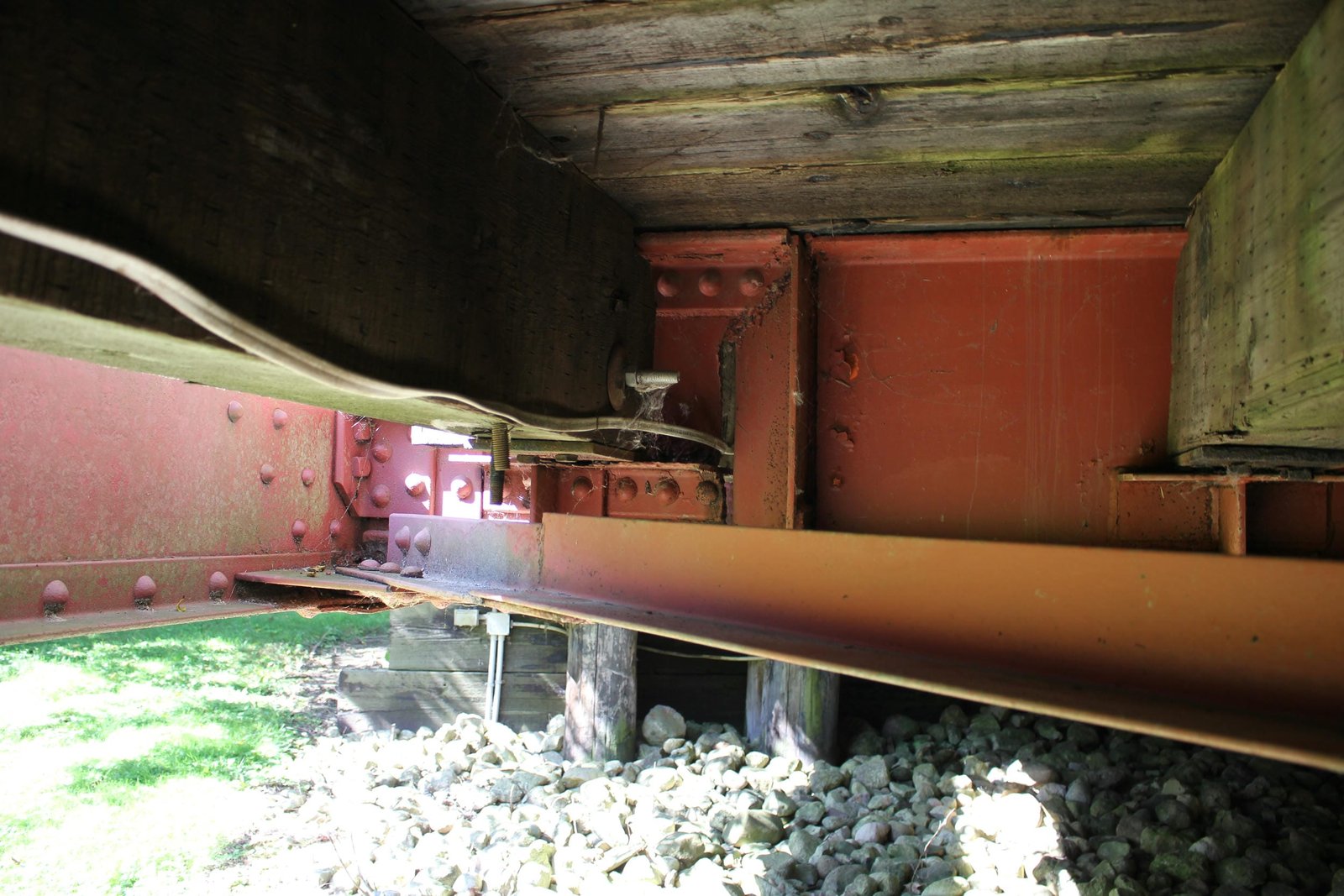 Reconstructed floorbeam